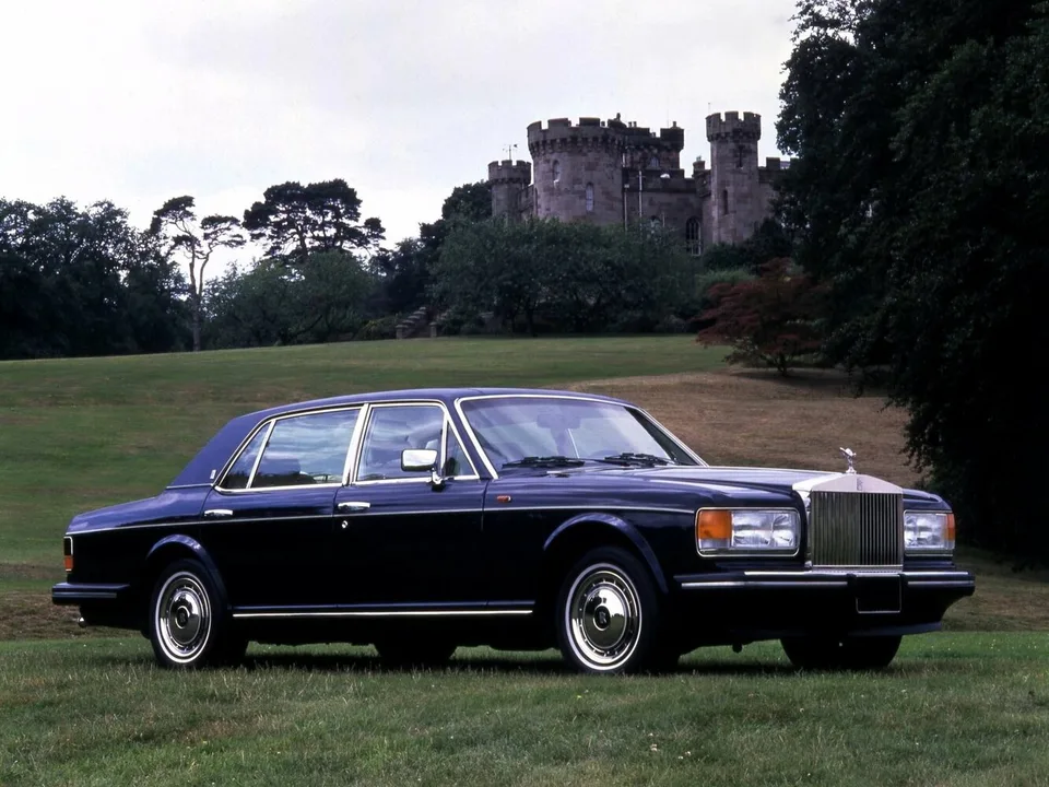 Rolls-Royce Silver Spur, Mark III, Седан