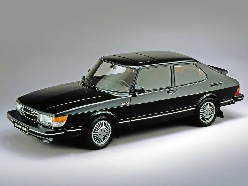 Saab 900, Generation 1, OG, 3-door hatchback