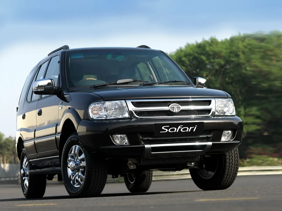 Tata Safari, II Storme, Crossover / SUV