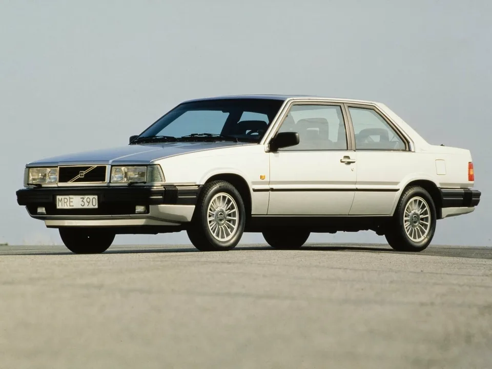 Volvo 780, , 2-door sedan