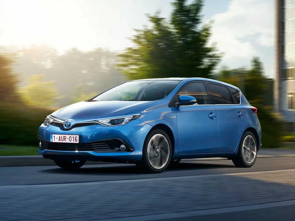 Toyota Auris, 2 поколение, E180, рестайлинг, Хэтчбек, 5 дверей