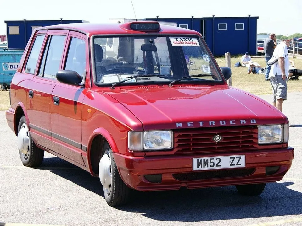 Metrocab Metrocab II (TTT), , Хэтчбек, 5 дверей