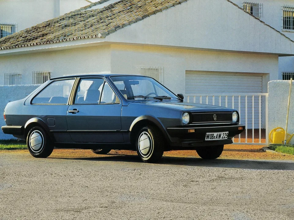Volkswagen Polo, I, 2-door sedan