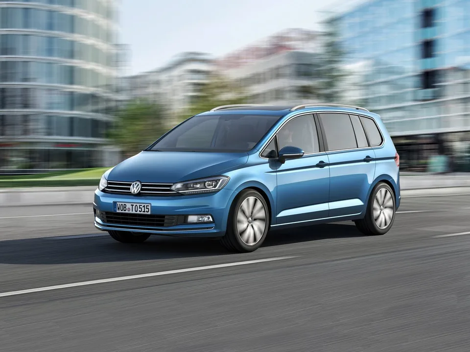Volkswagen Touran, II, Компактвэн