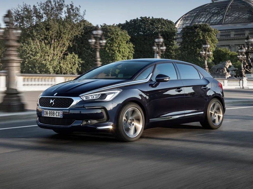 DS 5, , 5-door hatchback