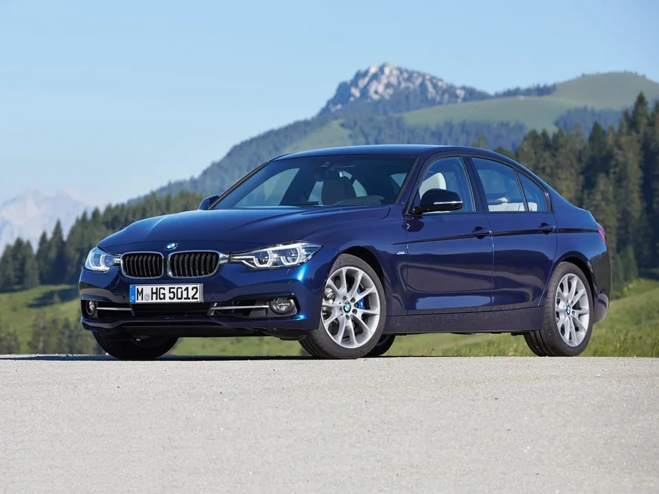 BMW 3 серии, VI (F3x) Рестайлинг, Седан
