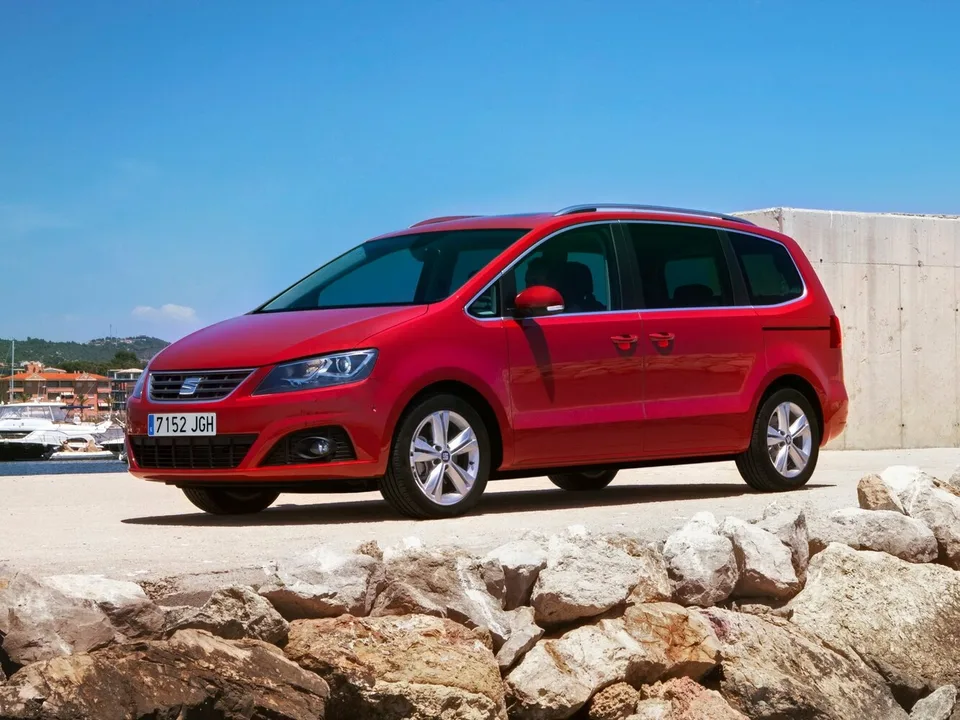 SEAT Alhambra, II Рестайлинг, Минивэн