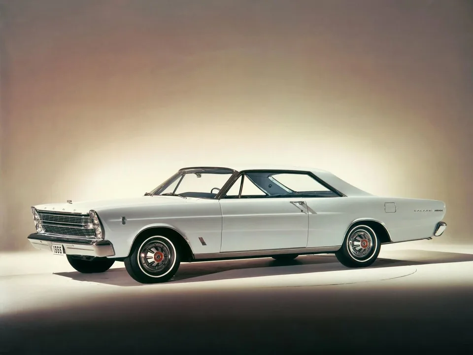 Ford Galaxie, Generation 3, Coupe