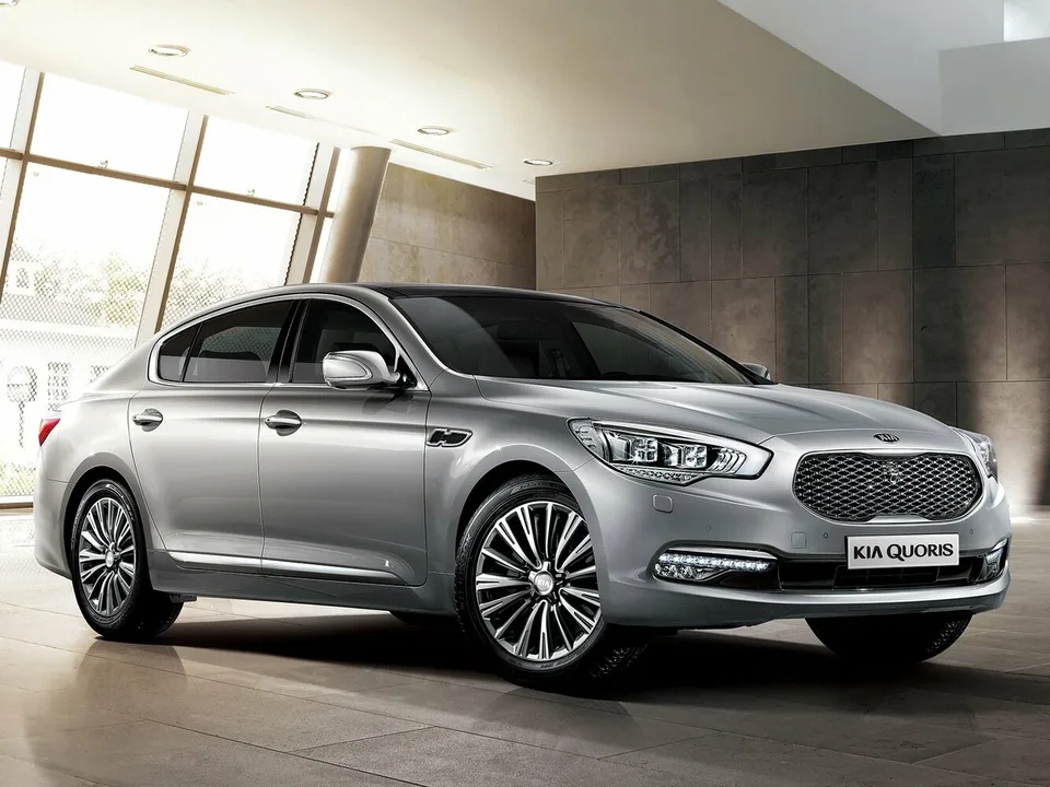 Kia Quoris, I Ресталинг 2, Sedan