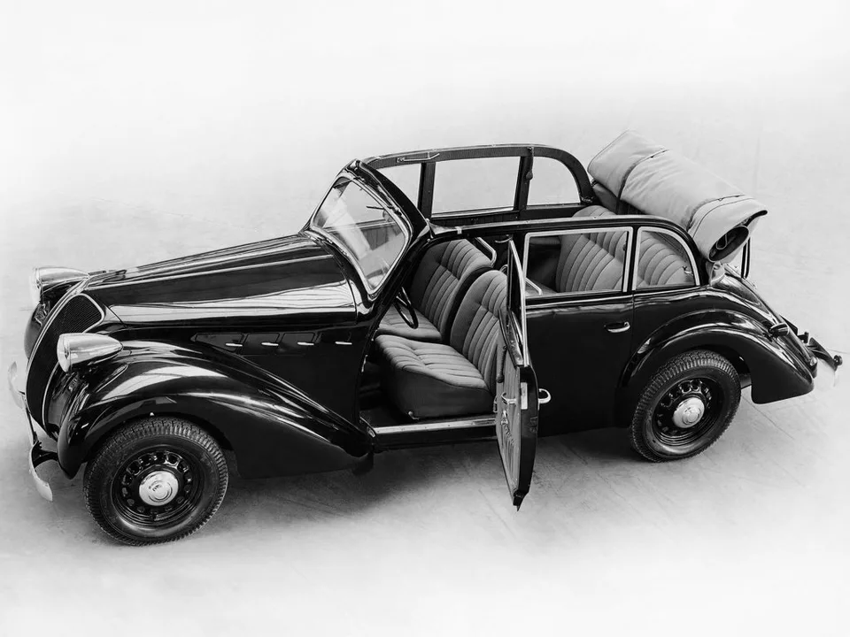 Borgward 2000, , Sedan
