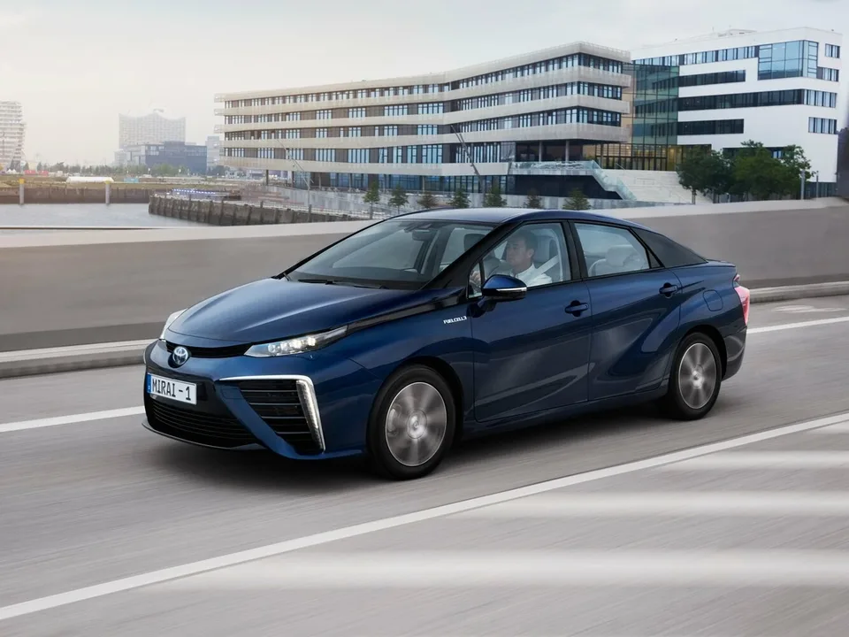 Toyota Mirai, 1 поколение, JPD10, Седан