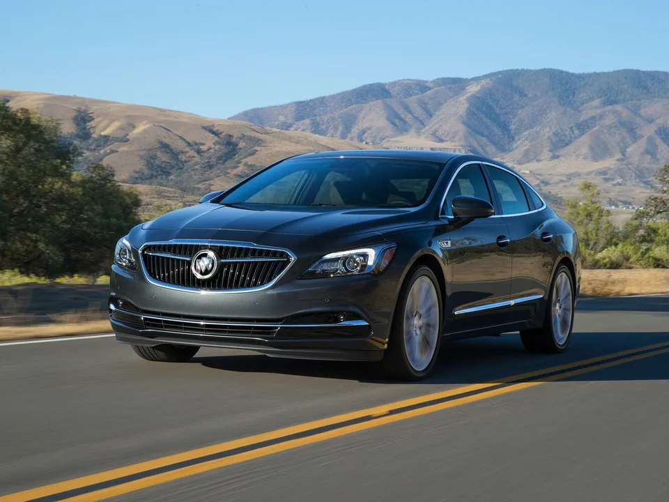 Buick LaCrosse, 3 поколение, Седан