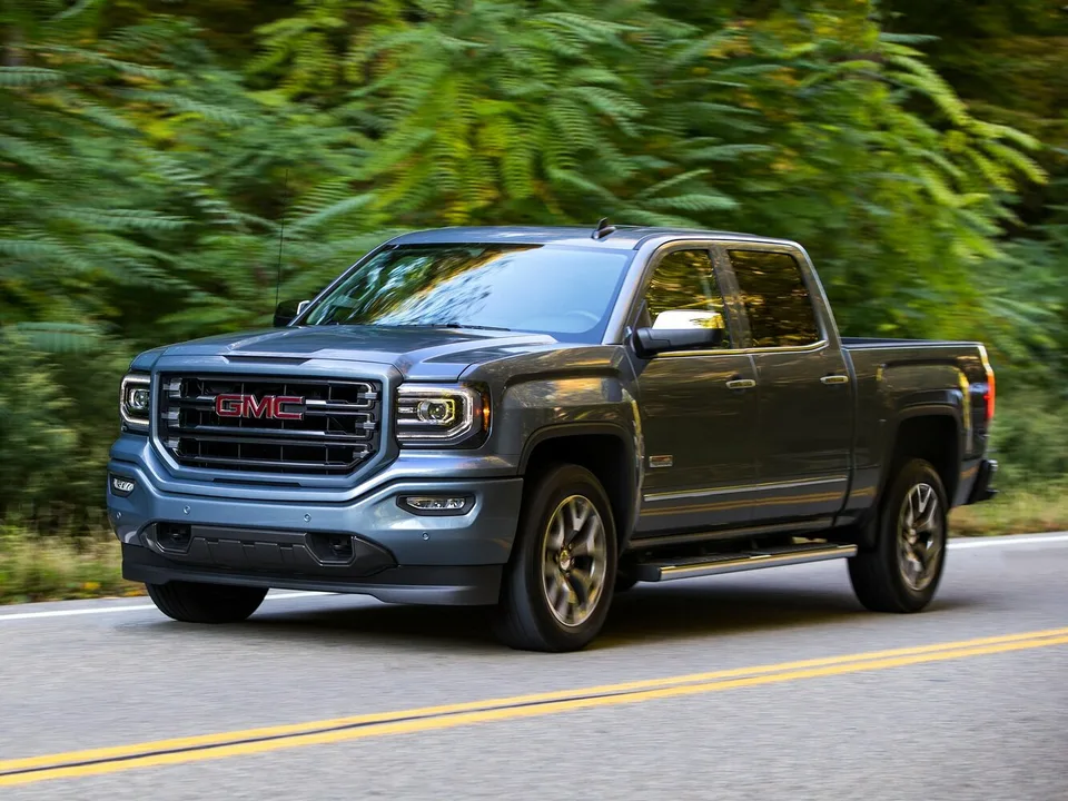 GMC Sierra, III (K2XX) Рестайлинг, Пикап