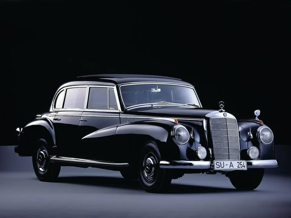 Mercedes-Benz W186, , Sedan