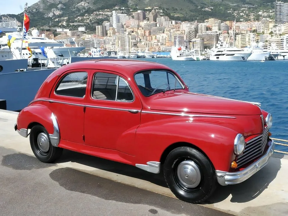 Peugeot 203, 1 поколение, Седан