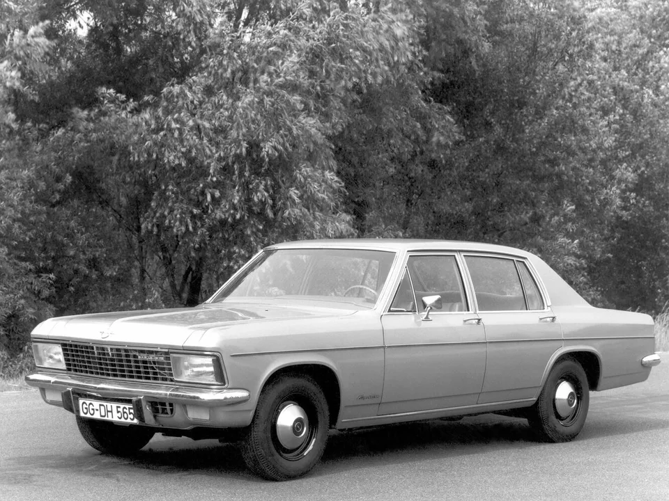 Opel Kapitan, B, Sedan