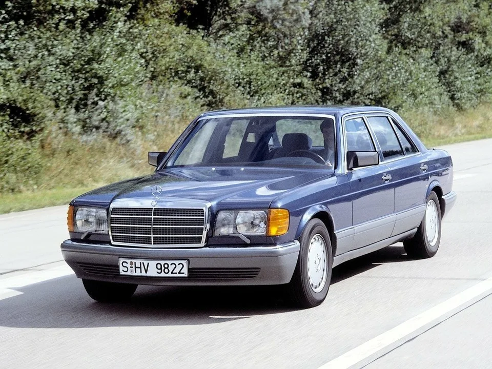 Mercedes-Benz S-Класс, II (W126) Рестайлинг, Sedan
