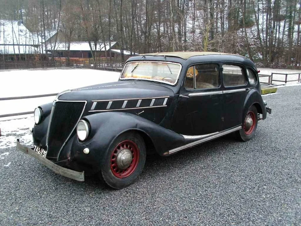 Renault Vivastella, , Sedan
