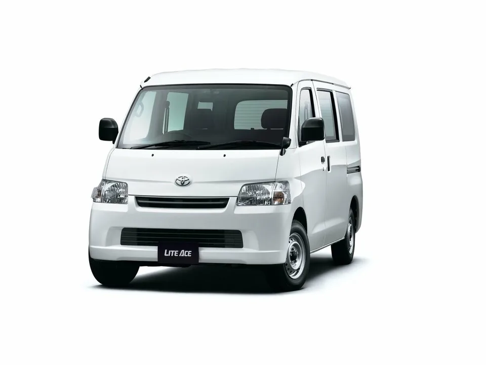 Toyota Lite ace, 6 поколение, S400, Минивэн