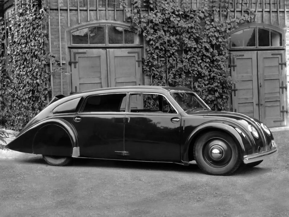 Tatra 77, , Седан