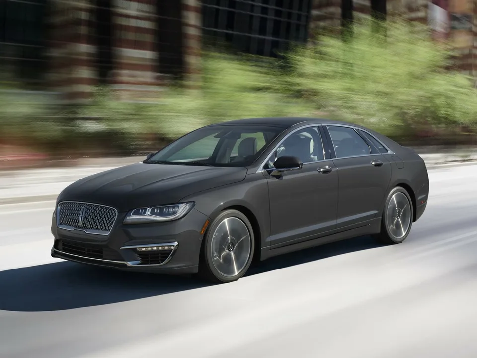 Lincoln MKZ, Generation 2, facelift, Sedan