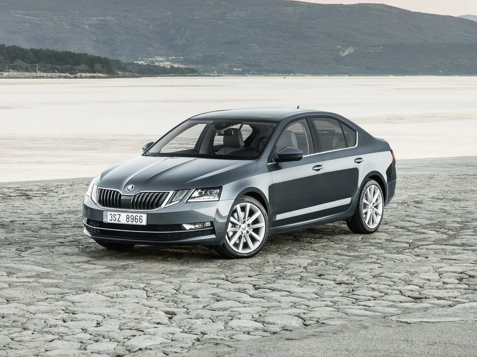 Skoda Octavia, Generation 3, A7, facelift, Liftback
