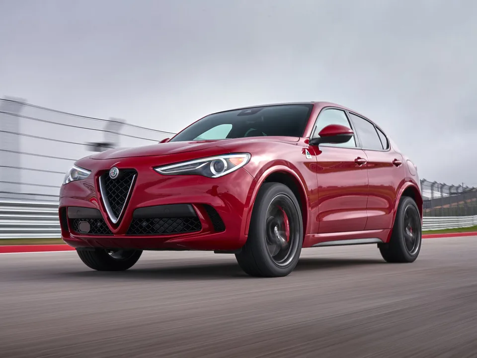 Alfa Romeo Stelvio, Generation 1, 949, Crossover / SUV
