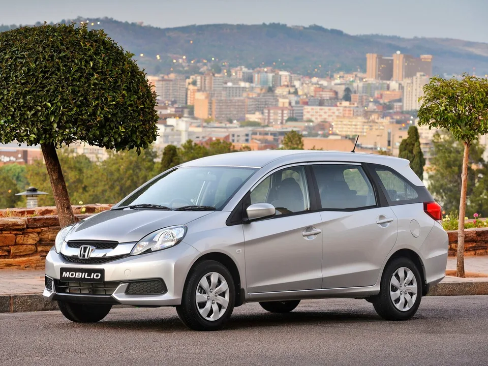 Honda Mobilio, II, Компактвэн