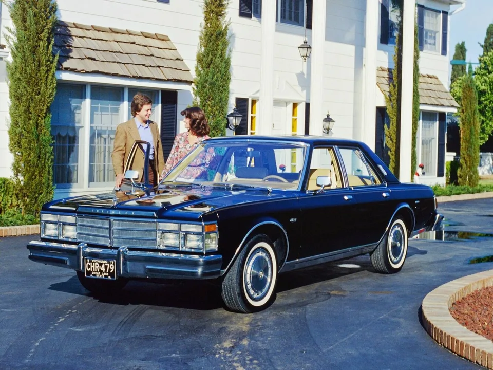 Chrysler LeBaron, I, Sedan