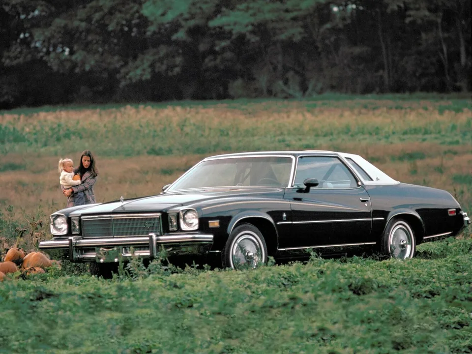 Buick Regal, Generation 1, Coupe