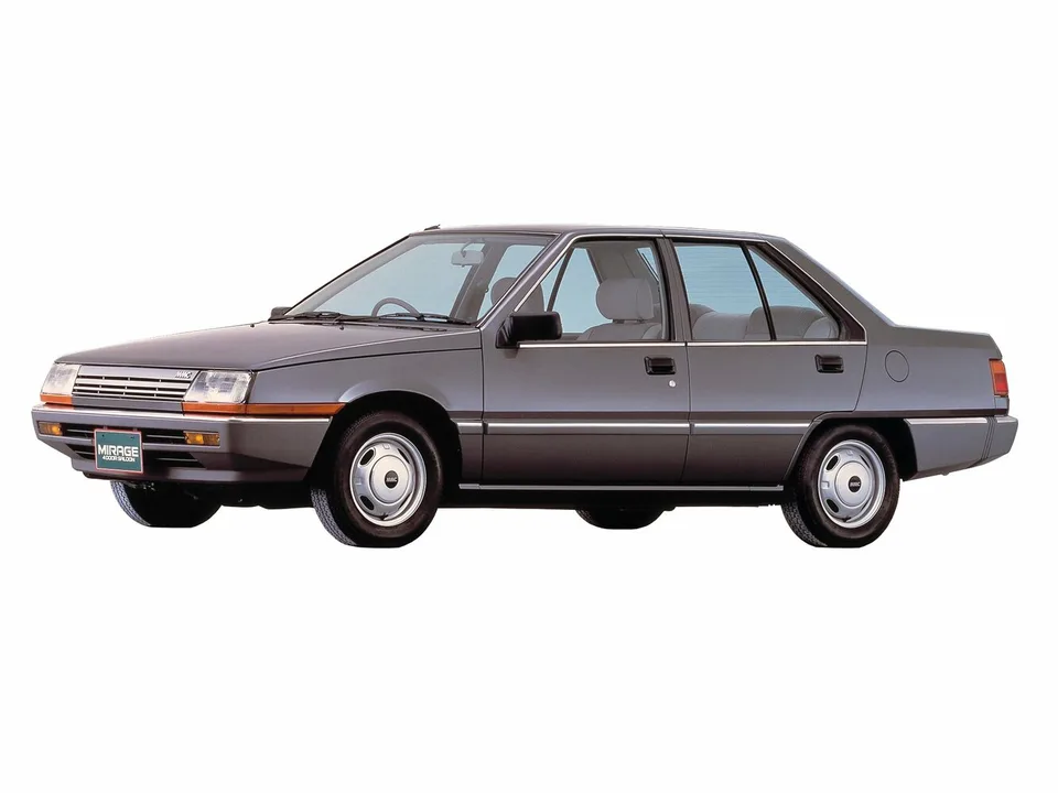 Mitsubishi Mirage, Generation 2, Sedan