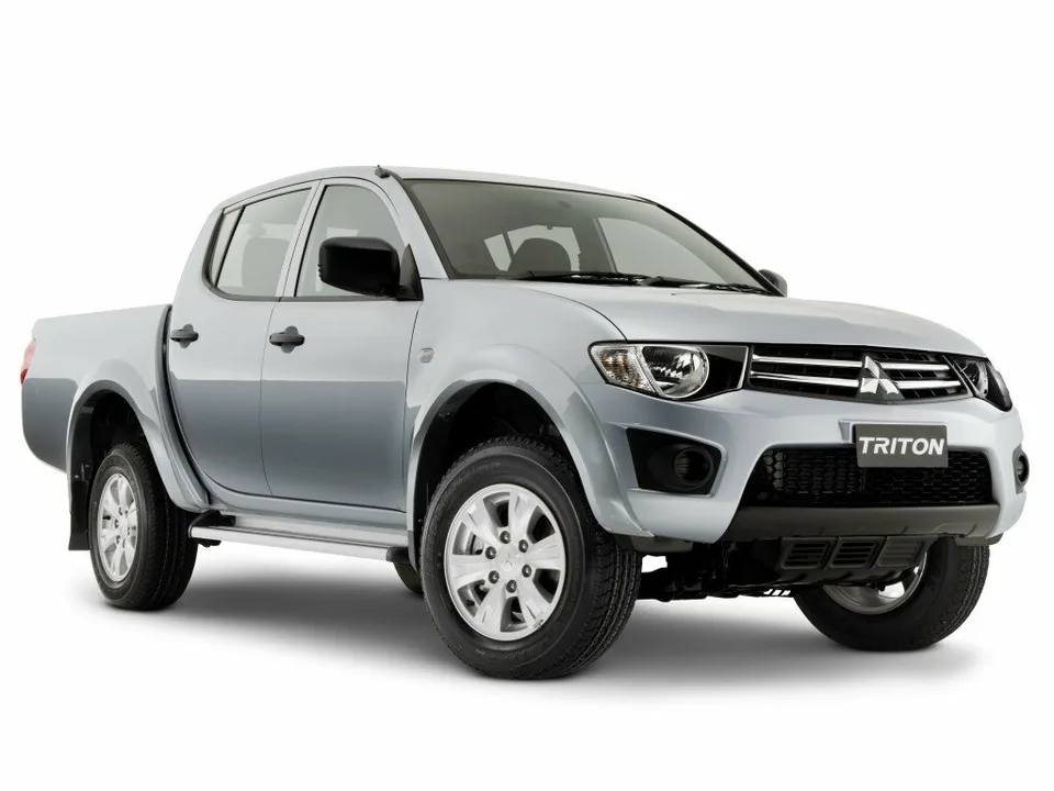 Mitsubishi Triton, Generation 4, KB9T, Pickup