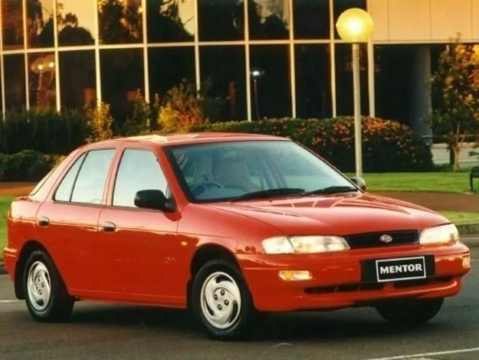 Kia Mentor, I, 5-door hatchback