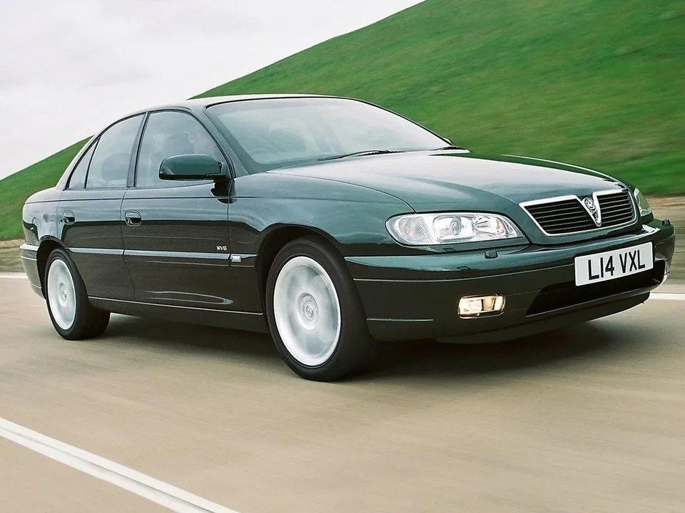 Vauxhall Omega, B Рестайлинг, Седан
