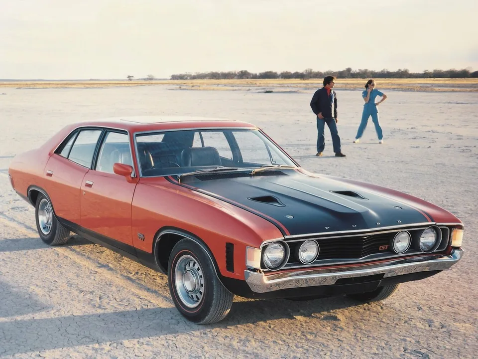 Ford Falcon, III (XA, XB, XC), Sedan