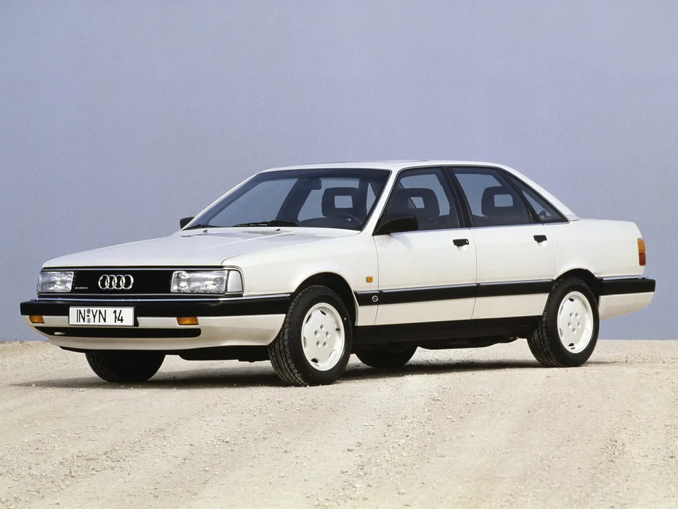 Audi 200, 3 поколение, C3, рестайлинг, Седан