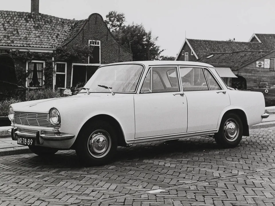 Simca 1300/1500, 1300/1500, Седан