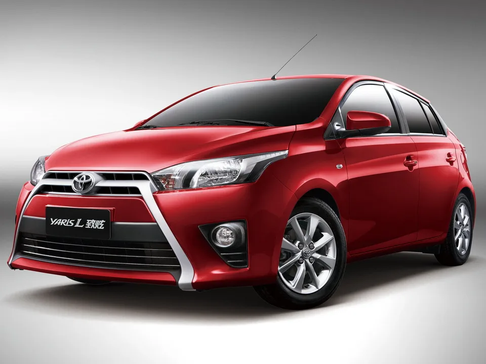 Toyota Yaris, XP150, Хэтчбек, 5 дверей