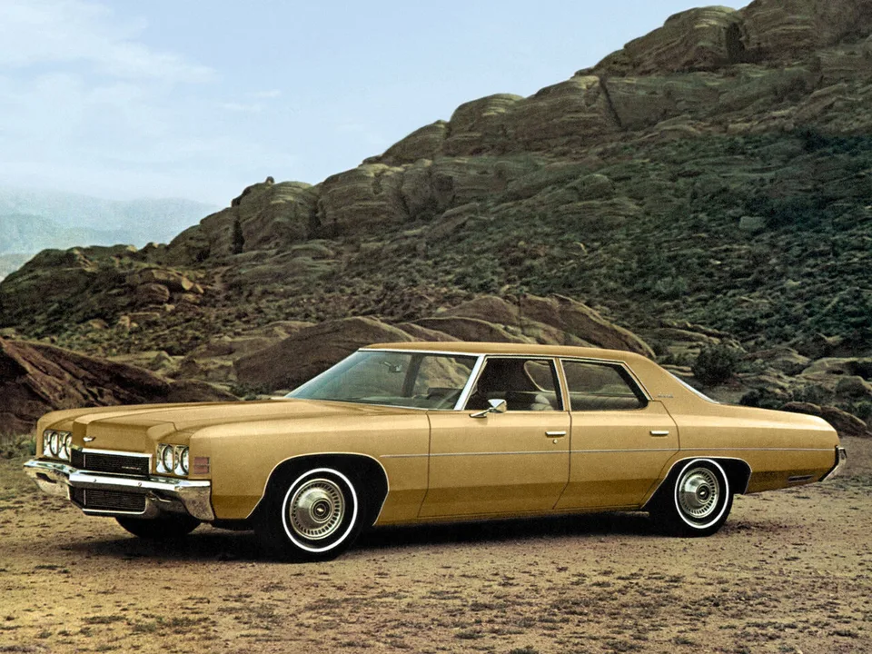 Chevrolet Impala, Generation 5, Sedan