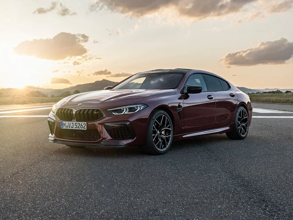 BMW M8, 1 поколение, F93, Седан