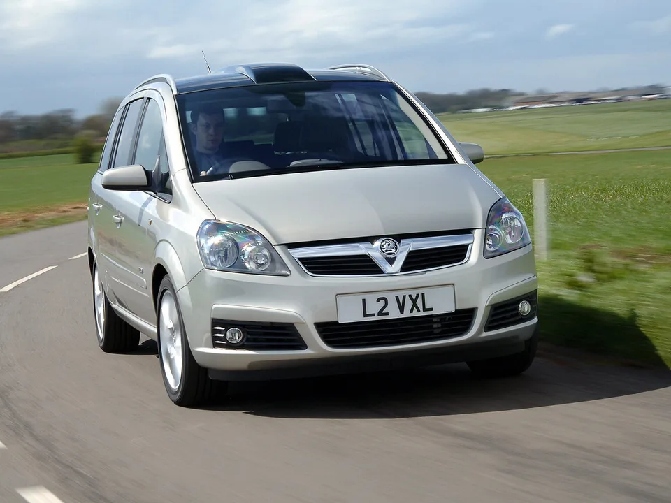 Vauxhall Zafira, B, Компактвэн