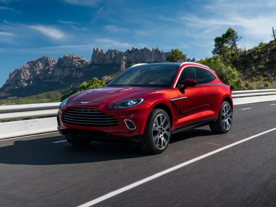 Aston Martin DBX, Generation 1, Crossover / SUV