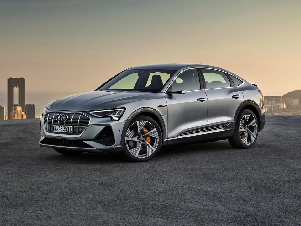 Audi e-tron Sportback, 1 поколение, Кроссовер / внедорожник