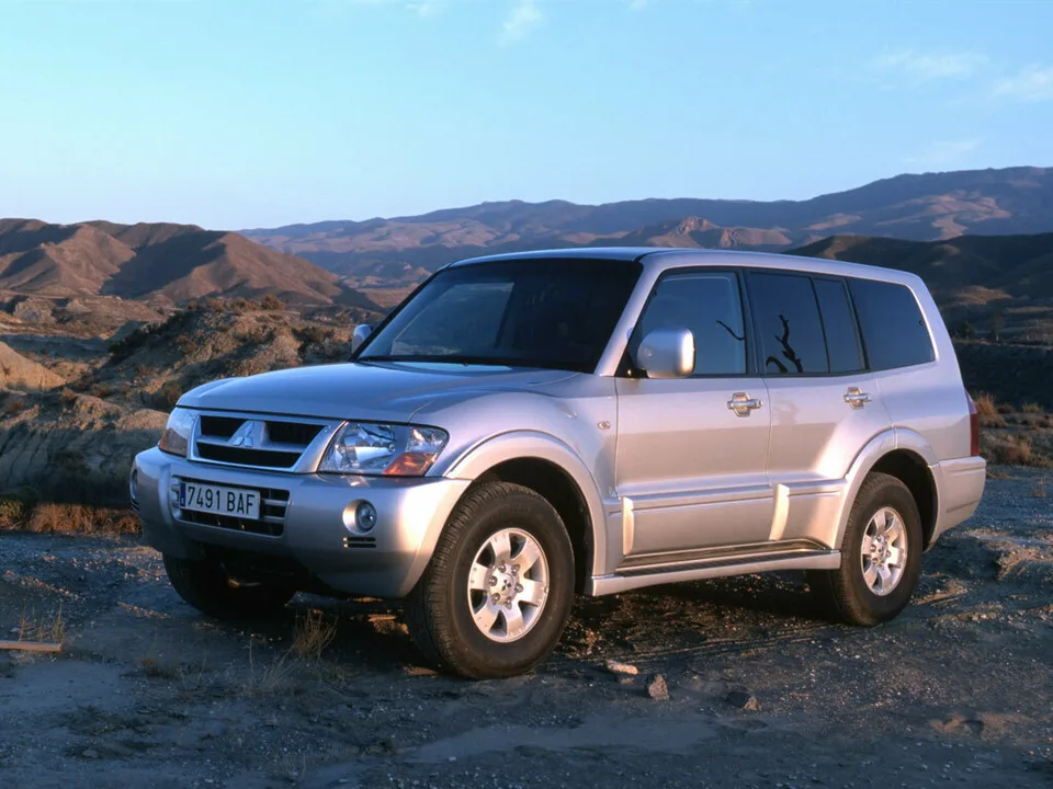 Mitsubishi Pajero, Generation 3, V70, facelift, Crossover / SUV