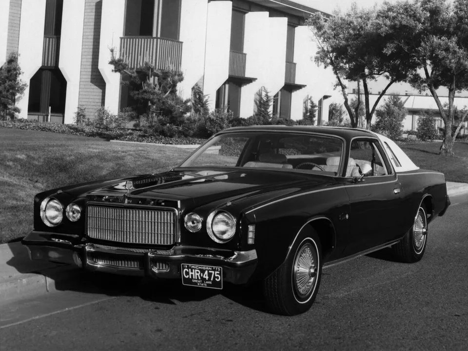 Chrysler Cordoba, Generation 1, Coupe