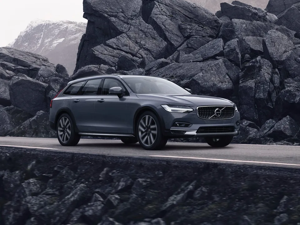 Volvo V90 Cross Country, I Рестайлинг, Estate