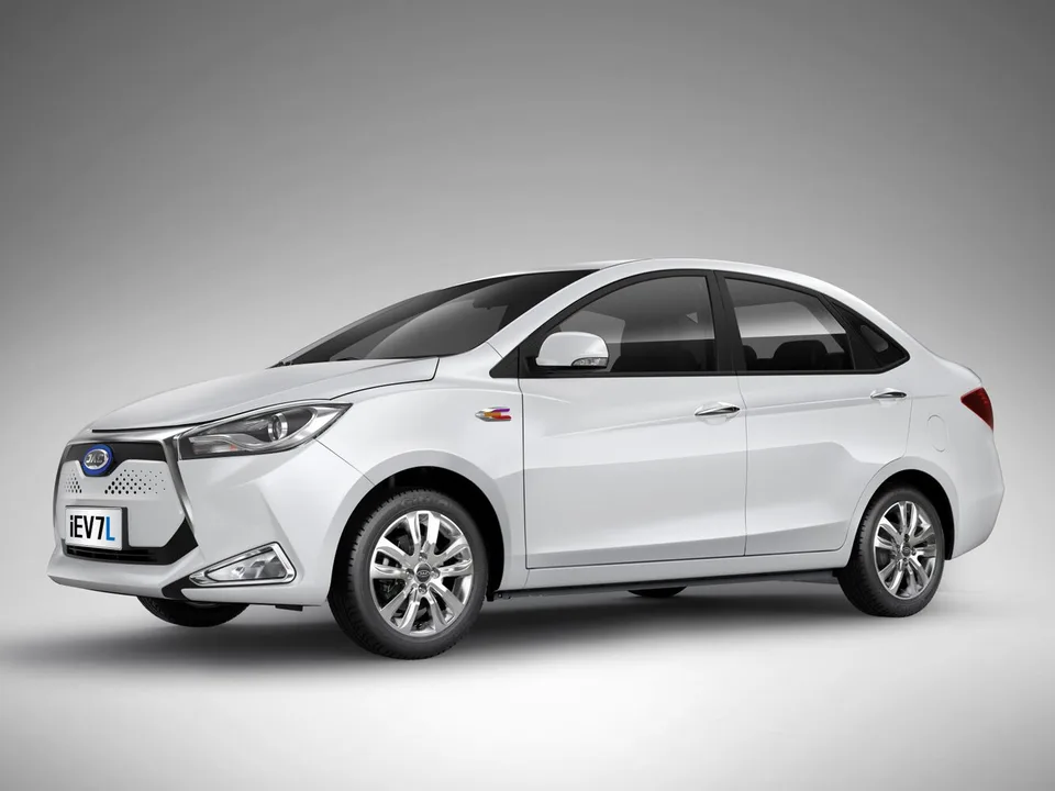 JAC iEV7L, Generation 1, Sedan