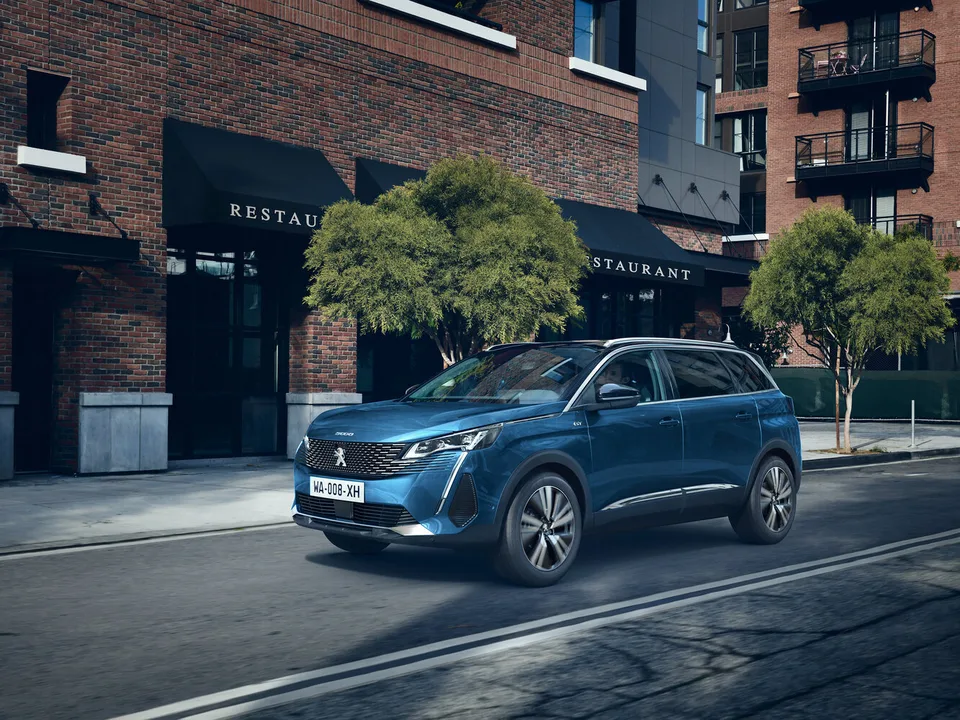 Peugeot 5008, Generation 2, second facelift, Crossover / SUV