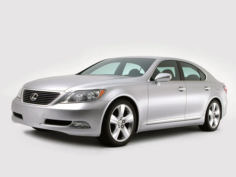 Lexus LS, IV, Седан