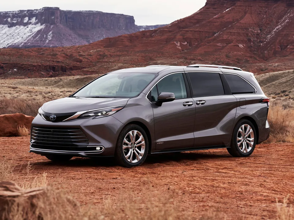 Toyota Sienna, 4 поколение, XL40, Минивэн